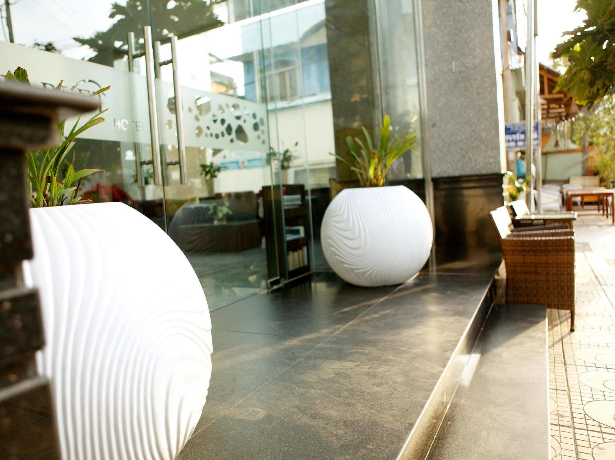 Starlet Hotel ญาจาง ภายนอก รูปภาพ